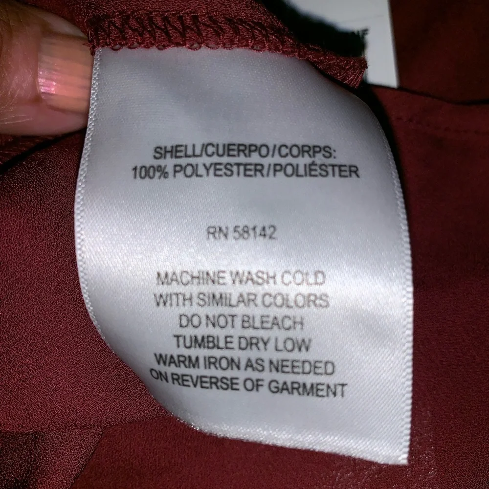 London Times Woman 3X Burgundy Sleeveless Ruffle Blouse Tunic NWT